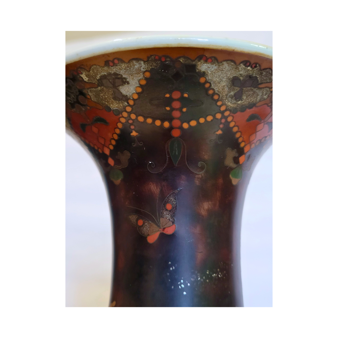 Antique Chinese Qianlong Period Vase with Intricate Enamel Work