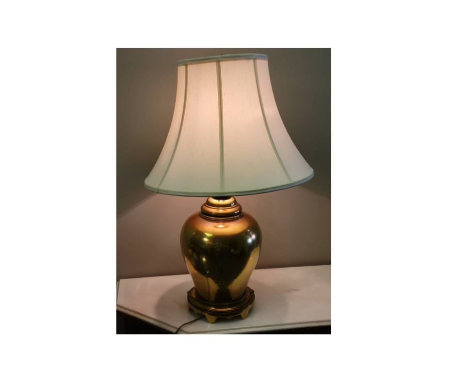 Vintage Dainolite Brass Table Lamp