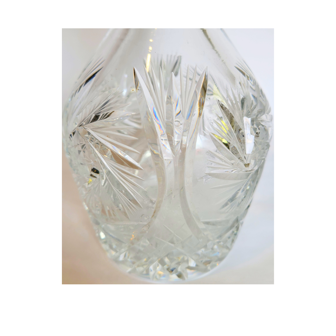 Hand-cut Crystal Decacanter