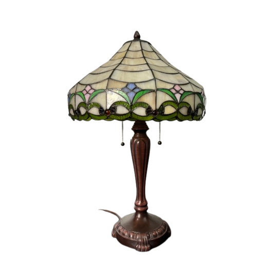 Gorgeous Tiffany Style Stain Glass Table Top Lamp